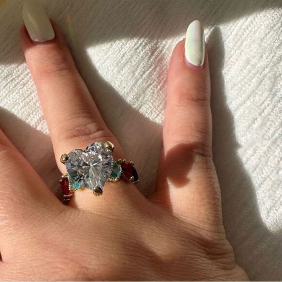 Multicolor adjustable cubic zirconia heart ring - Picture 2 of 9